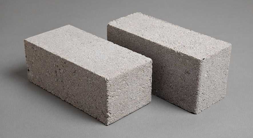 Stap-voor-stap gids voor het schilderen van betonblokken